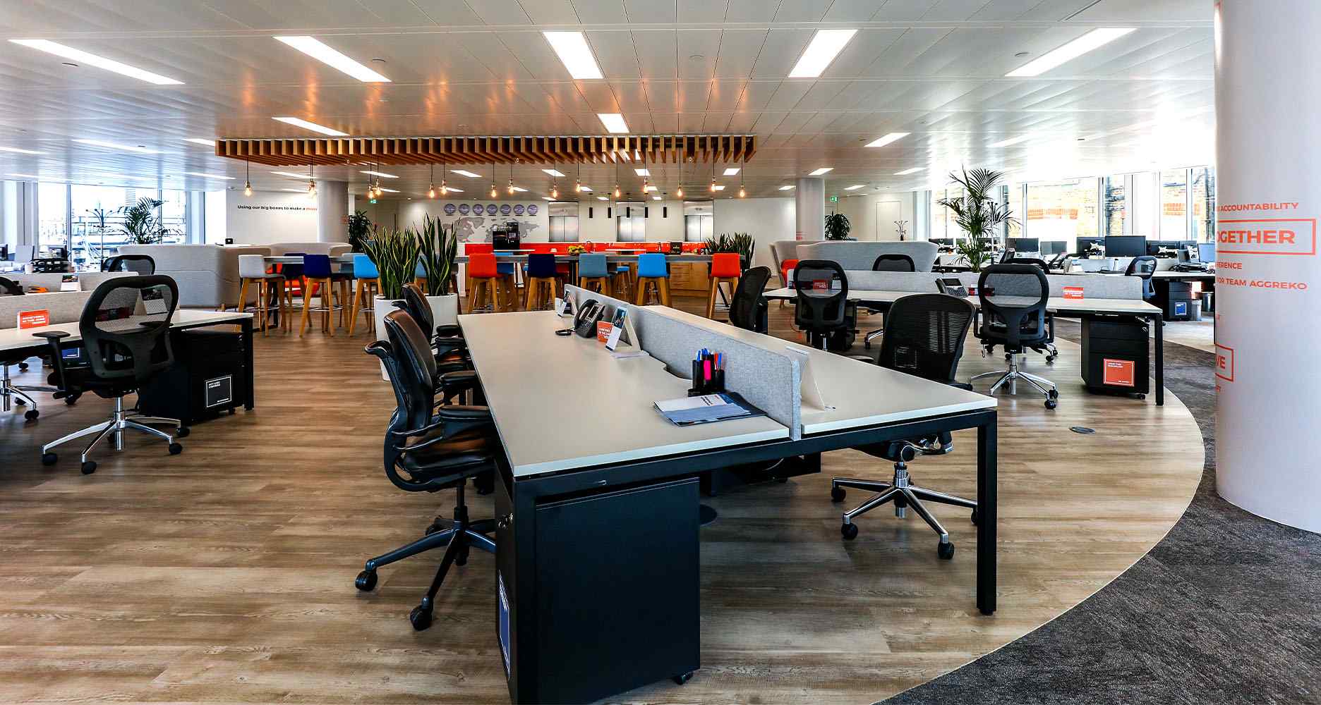 Aggreko-open-plan-office-5