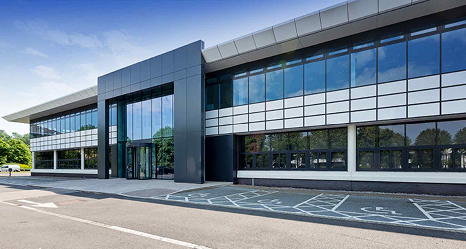 Creative-foods-office-fit-out-in-camberly-5
