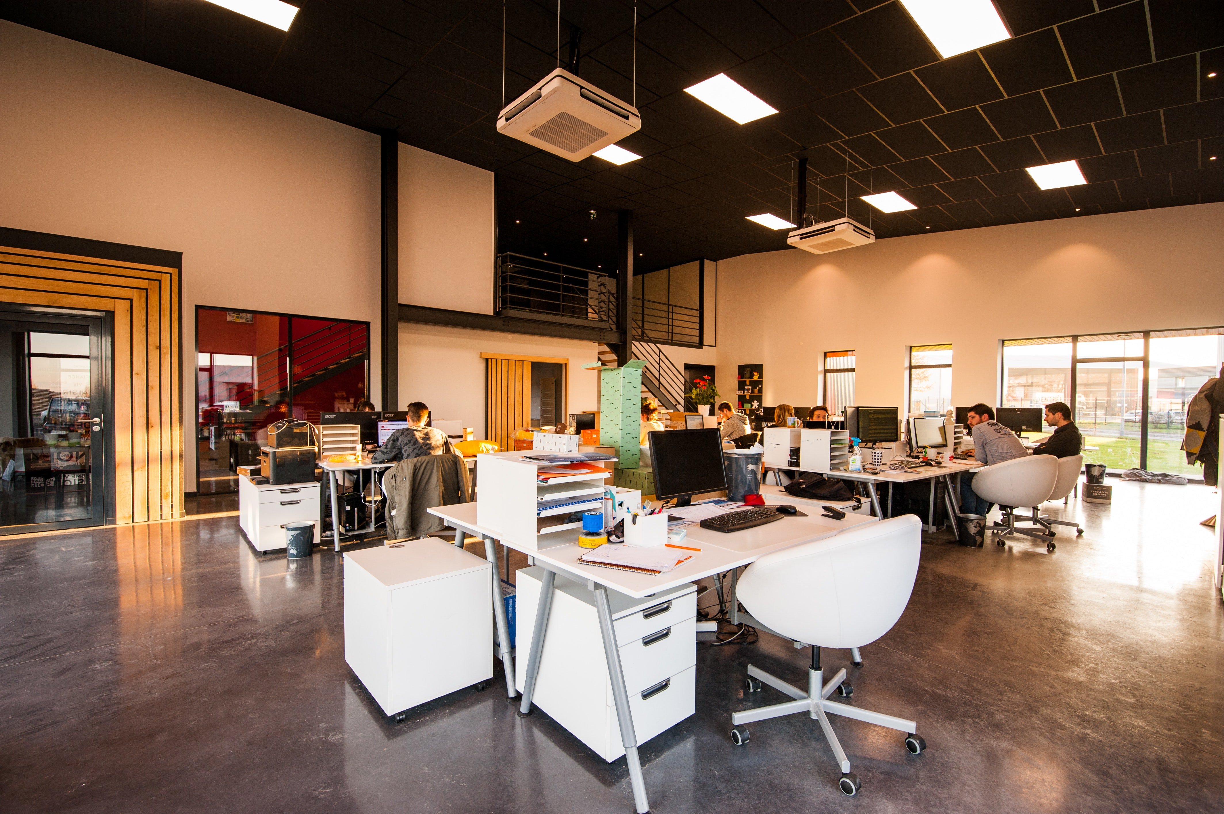 Revolutionizing offices: 3Employee-Centric Office Must-Haves
